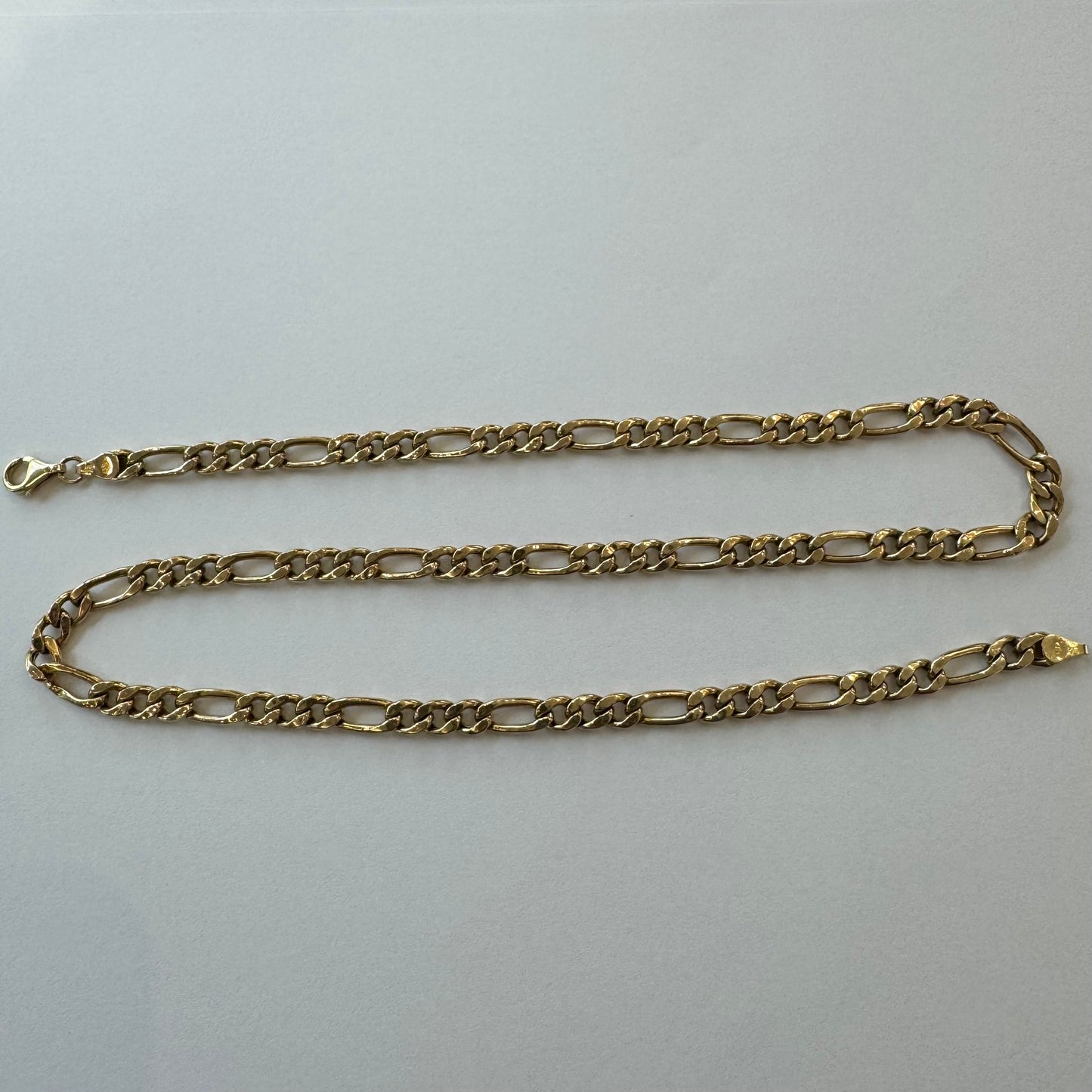 PLN2 9ct Yellow Gold Figaro Chain Necklace Pre Loved