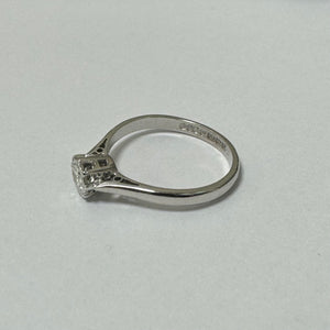 18ct White Gold Diamond Solitaire Ring  - Pre-Loved Ref PLR118