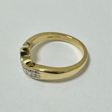 Load image into Gallery viewer, 18ct Yellow Gold Diamond Set Shaped Ring Pre-Loved Ref PLR98
