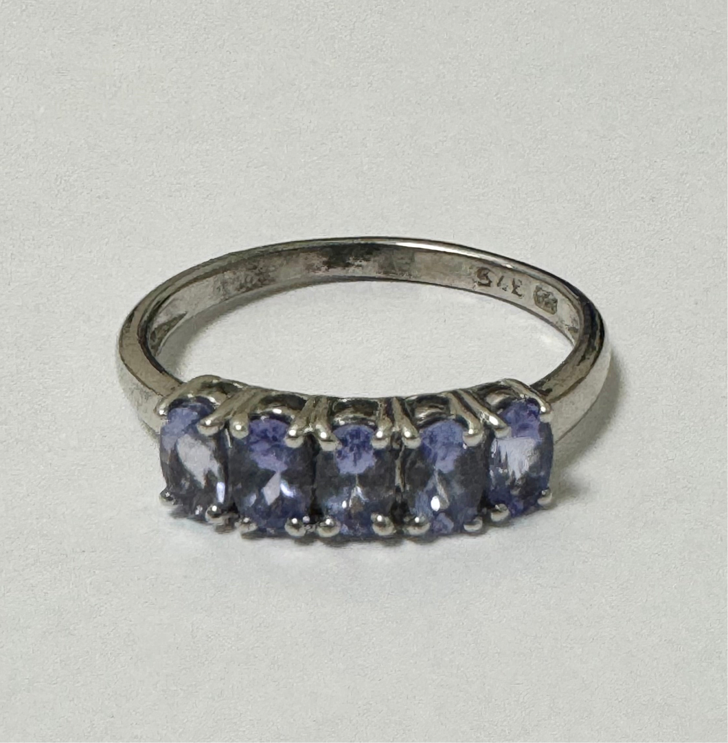 9ct White Gold 5 Tanzanite Set Ring - Pre-Loved Ref PLR89