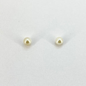 9ct Yellow Gold 4mm Pearl Stud Earrings Pre-Loved Ref PLE48