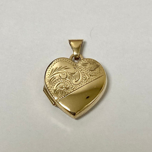 9ct Yellow Gold Small Heart Shape Locket Patterned Pre Loved