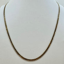 Load image into Gallery viewer, PLN27 9ct Yellow Gold Curb Link Chain Pre Loved
