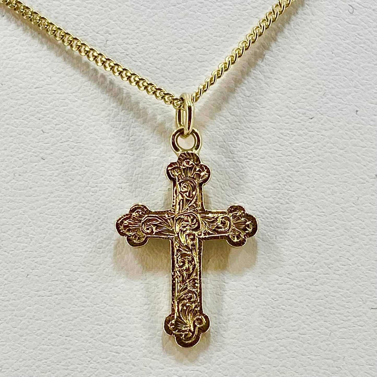 9ct Yellow Gold Fancy Patterned Cross Pendant Pre Loved