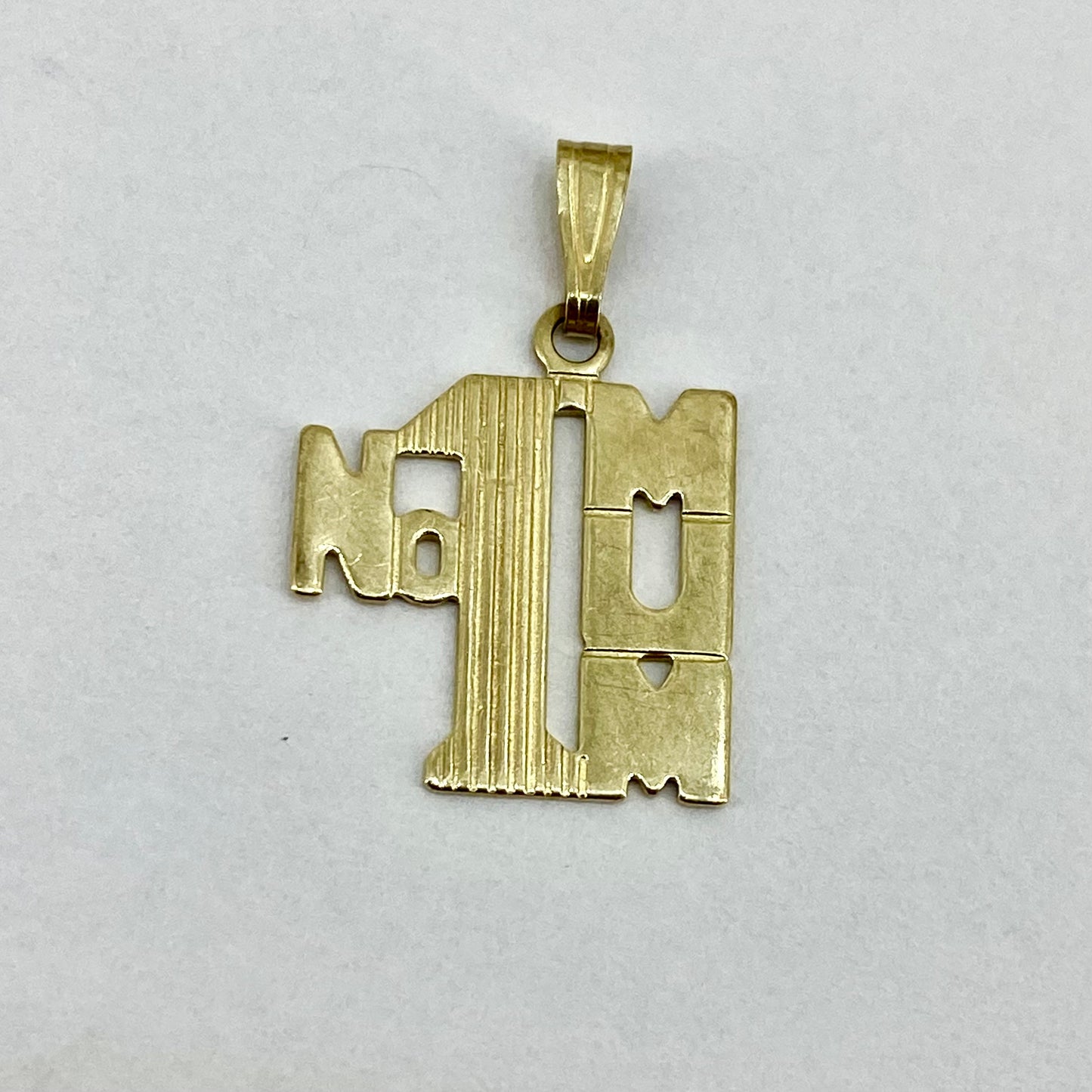 9ct Yellow Gold No.1 Mum Pendant Pre Loved