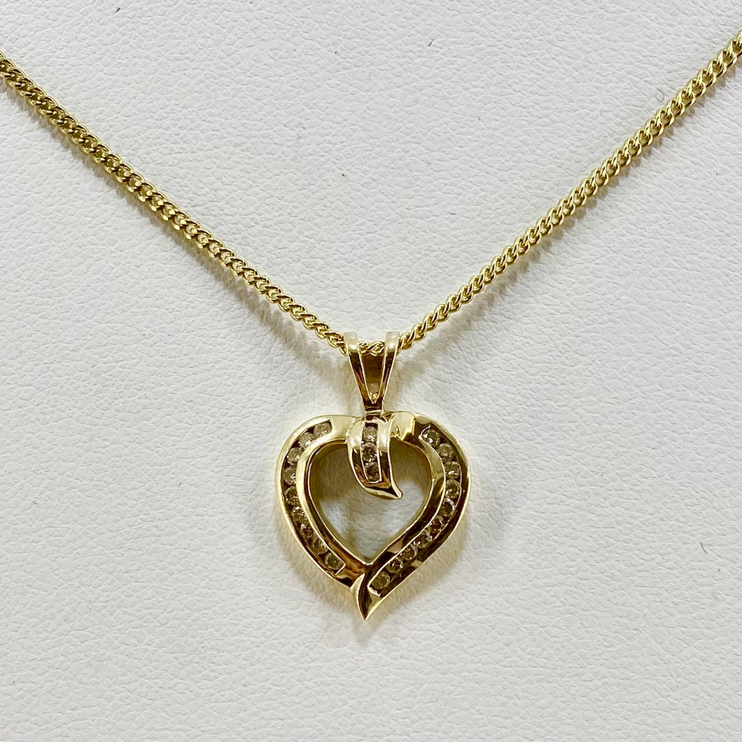 9ct Yellow Gold Diamonds Set Heart Pendant Pre Loved