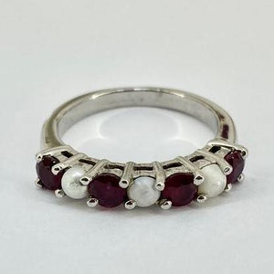 18ct White Gold Pearl and Rubies Set Ring Pre Loved