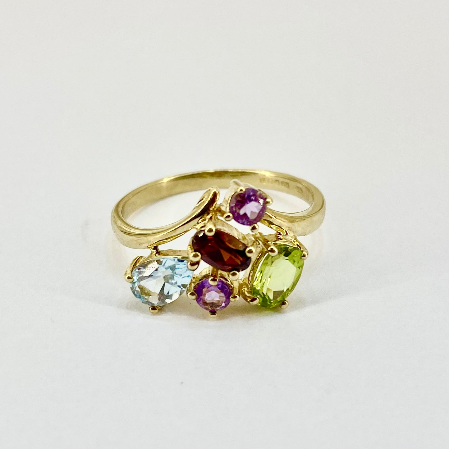 9ct Yellow Gold Multi-Coloured 5 Stone Ring Pre Loved