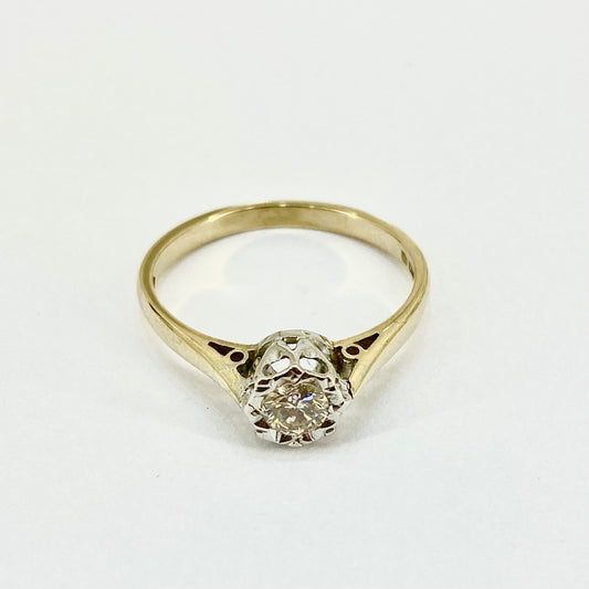 9ct Yellow Gold Diamond Solitaire Ring Pre Loved