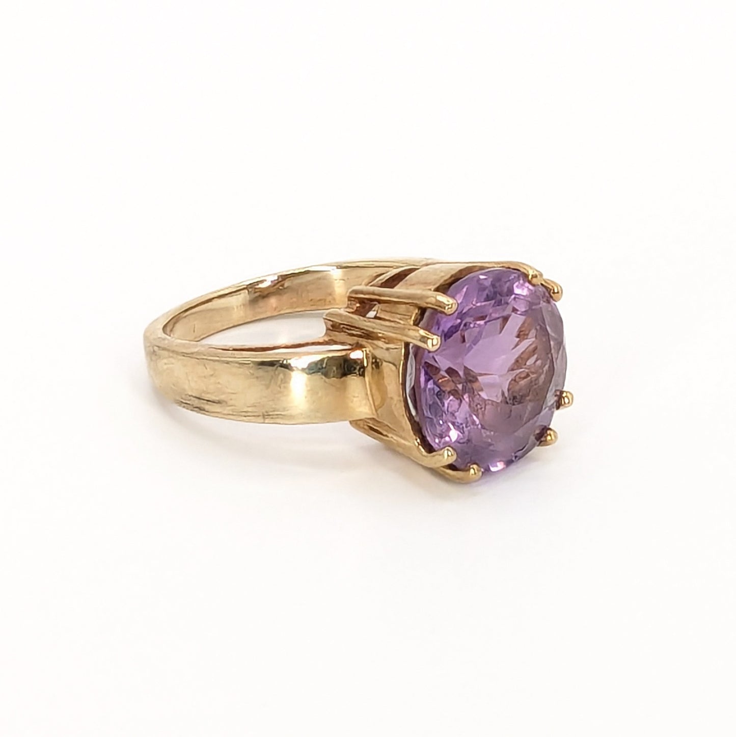 9ct Yellow Gold Amethyst Set Ring Pre Loved