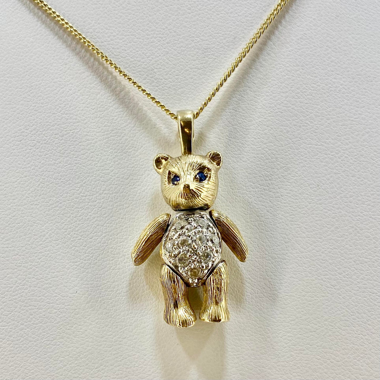 9ct Yellow Gold Moveable Teddy Bear Pendant With Stone Set Eyes and Tummy Pre Loved