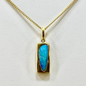 PLP49 10ct Y/G Opal Pendant 2.7grms