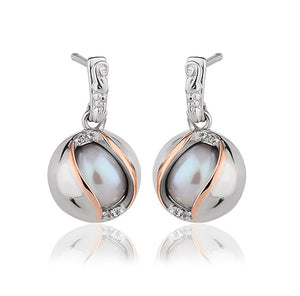 3SSPE Clogau Silver with 9ct gold Oyster Pearl Earrings.